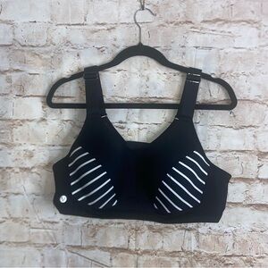 Lane Bryant Livi Sports Bra Size 42B NEW